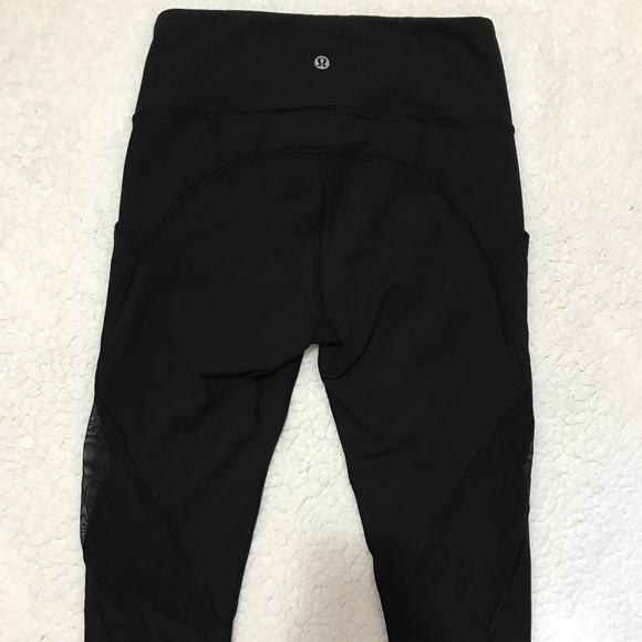 Lululemon Cropped Leggings (19") - Picture 6 of 9